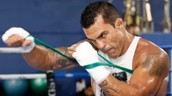 Vitor Belfort poderá enfrentar ex-campeão mundial da nobre arte (Foto: Getty Images)