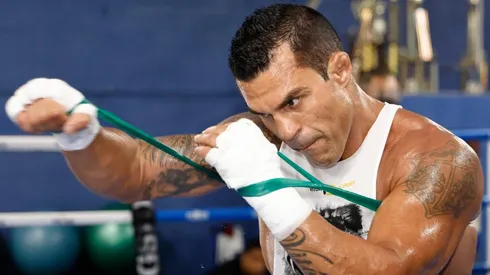 Vitor Belfort poderá enfrentar ex-campeão mundial da nobre arte (Foto: Getty Images)