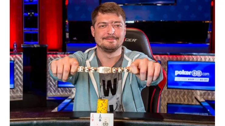 Dmtry Yurasov já tinha ganho um bracelete em 2017 (Foto: Divulgação WSOP)