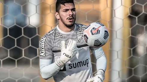 Flamengo ‘abre o bolso’ para contratar goleiro e João Paulo é o primeiro da lista; cifras chamam atenção