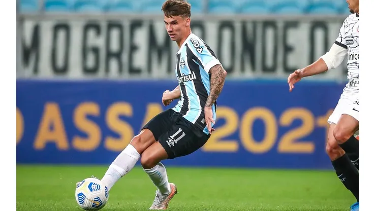 Ferreira: busca retomar o bom futebol (Foto: Lucas Uebel/Grêmio/Divulgação)