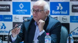 Bolzan: repudiou atitudes da torcida (Foto: Lucas Uebel/Grêmio/Divulgação)