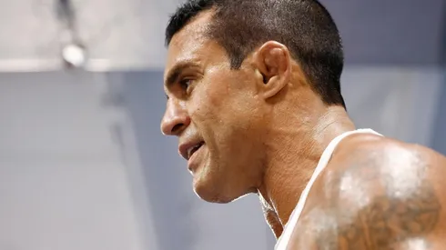 Belfort já demonstrou interesse em enfrentar Evander Holyfield | Crédito : Getty Images