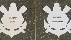 Cássio e Fagner foram escolhidos pela torcida na Calçada da Fiel — Foto: Henrique Toth