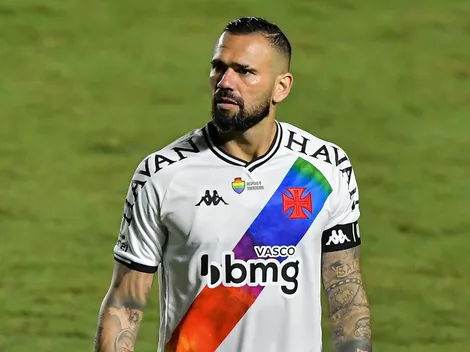 Castan não esquiva da polêmica e se pronuncia sobre episódio da camisa LGBTQIA+: “Expus o que acredito”