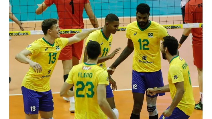 Brasil estreia no Campeonato Sul-Americano com vitória tranquila sobre o Peru (Foto: William Lucas/Inovafoto/CBV)