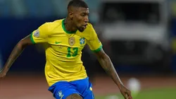 Emerson Royal disputou a Copa América com a camisa da seleção brasileira (Foto: Getty Images)