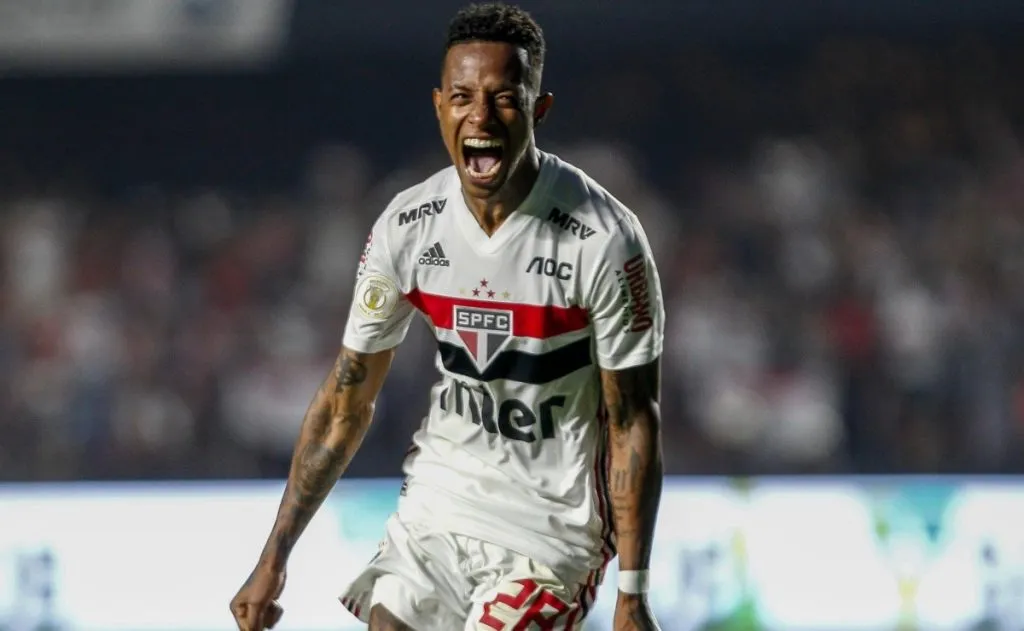 Tchê Tchê, durante a passagem pelo São Paulo (Foto: Getty Images)