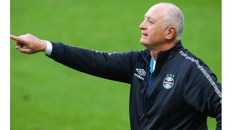 Luiz Felipe Scolari, treinador do Grêmio (Foto: Pedro H. Tesch/AGIF)