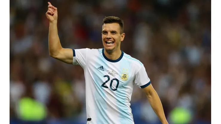 Lo Celso é um dos jogadores que estarão à disposição de Scaloni na data FIFA (Foto: Getty Images)