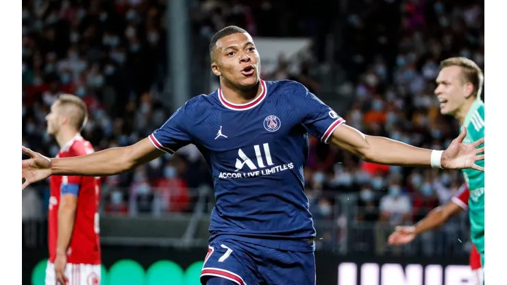 Contrato de Mbappé encerra em junho de 2022 e jogador deve sair de graça | Crédito: Divulgação PSG