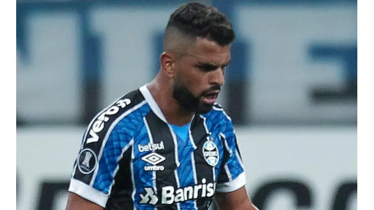 Maicon: expulso diante do Corinthians (Foto: Fernando Alves/AGIF)