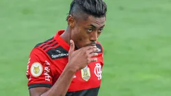 Bruno Henrique tem lesão confirmada e desfalca o Flamengo contra o Santos, pelo Brasileirão. (Foto: Marcello Zambrana/AGIF)