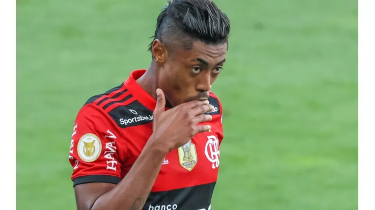 Bruno Henrique tem lesão confirmada e desfalca o Flamengo contra o Santos, pelo Brasileirão. (Foto: Marcello Zambrana/AGIF)