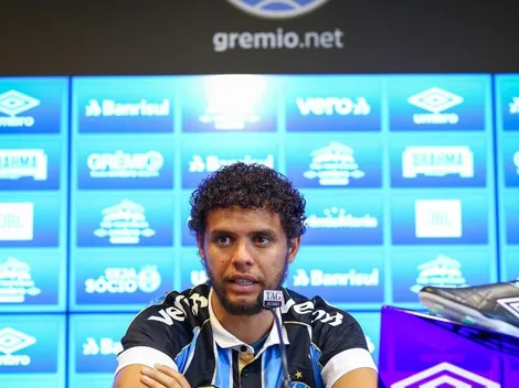 Romildo dá mais uma chance para Victor Ferraz e mais um jogador até o final da temporada