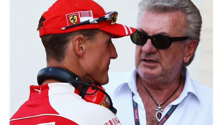 Michael Schumacher e Willi Weber, seu ex-agente, em registro de 2009. (Foto: Getty Images)