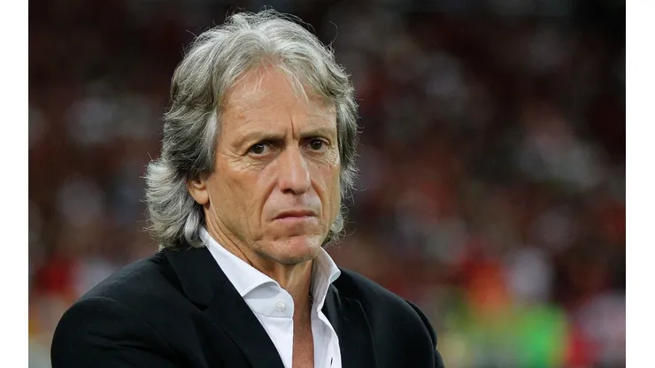 Jorge Jesus está convencendo David Luiz a fechar com o Benfica (Foto: Getty Images)
