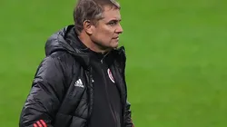 Aguirre: topou liberar zagueiro (Foto: Marcello Zambrana/AGIF)