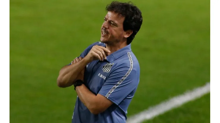 Santos agita o mercado da bola