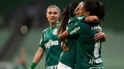 Palmeiras reverteu o placar desvantajoso diante do Grêmio, nesse domingo, e se garantiu nas semifinais do Brasileirão Feminino. (Foto: Reprodução Twitter Brasileirão Neoenergia)