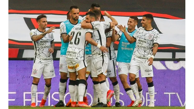 Confira os melhores momentos da vitória do Corinthians sobre o Athletico-PR por 1 x 0 na Arena da Baixada