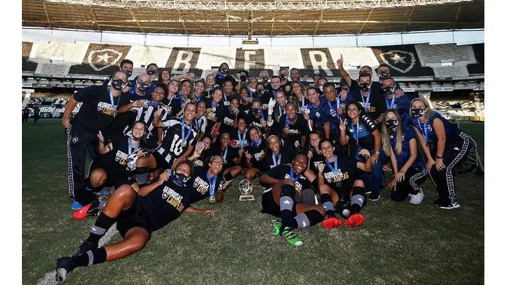 Botafogo é o atual campeão do Campeonato Carioca Feminino (Foto: Vitor Silva/Botafogo)