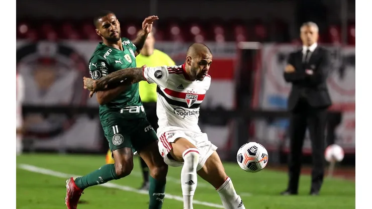 Diretoria do São Paulo não vai procurar Daniel Alves após polêmica e já trata o assunto como encerrado nos bastidores. (Foto: Getty Images)