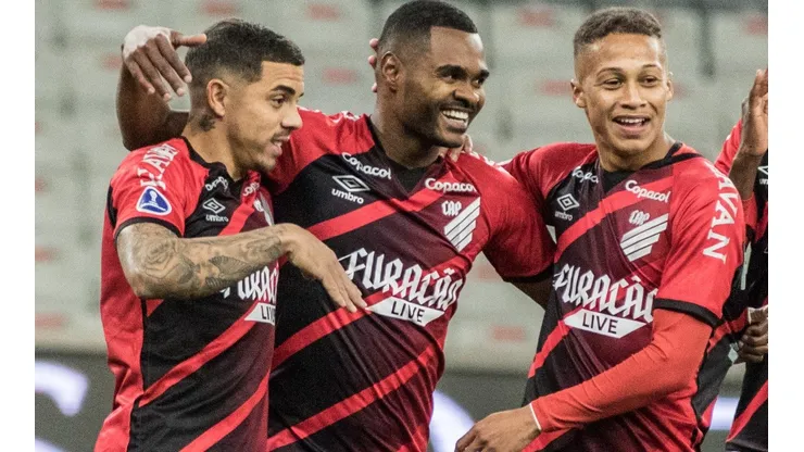 Foto: Robson Mafra/AGIF