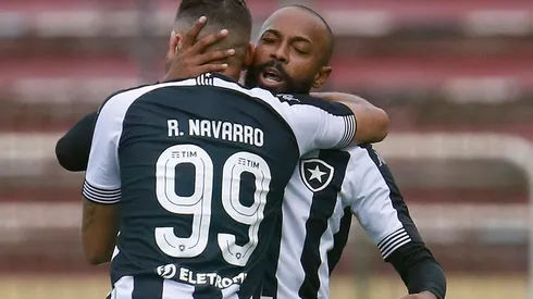 Chay e Navarro: prioridades da diretoria no momento (Foto: Vitor Silva/Botafogo/Divulgação)