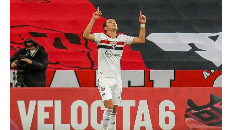 Após eliminação na Libertadores, perfil do 4 de julho provoca Pablo, do São Paulo: "Parou de jogar bola". (Foto: Gabriel Machado/AGIF)