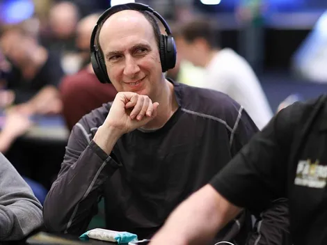 Dinossauro do poker fatura nono bracelete da carreira e forra absurda