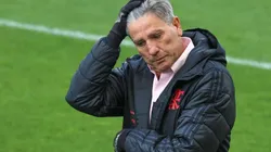 Renato Gaúcho: problema no sistema defensivo (Foto: Marcello Zambrana/AGIF)