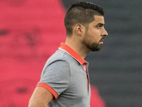 Após derrota, António Oliveira chama no peito e ‘agenda’ reação para Sul-Americana