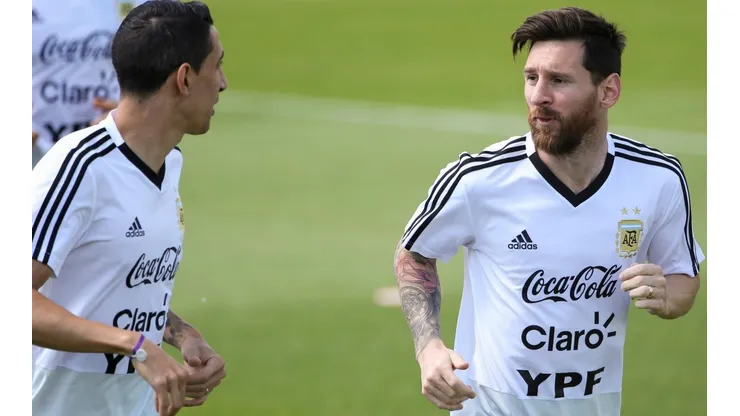 Di Maria tem relação de amizade com Messi desde a base da Argentina | Crédito: Getty Images