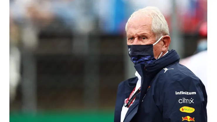 Helmut Marko reclama de prejuízo sofrido pela Red Bull em acidentes com as Mercedes (Foto: Getty Images)