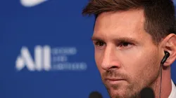 Com camisa "ofendendo" Messi, torcedor do Olympique quebra TVs em protesto à contratação do PSG