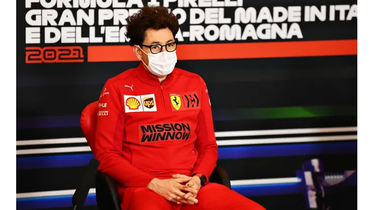 Mattia Binotto revela prejuízo da Ferrari com batidas até o momento (Foto: Getty Images)