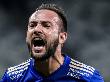 Giovanni detona arbitragem após empate do Cruzeiro