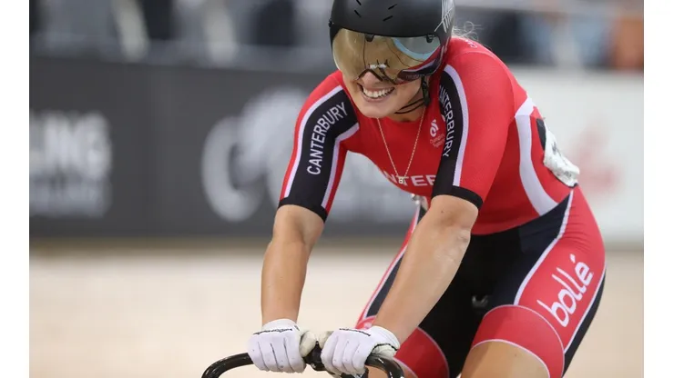 A ciclista neozelandesa Olivia Podmore, em foto feita neste ano, em janeiro. (Foto: Getty Images)