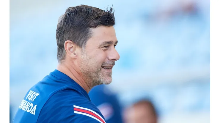Maurcio Pochettino, técnico do PSG, durante amistoso preparatório contra o Sevilla (Getty Images)