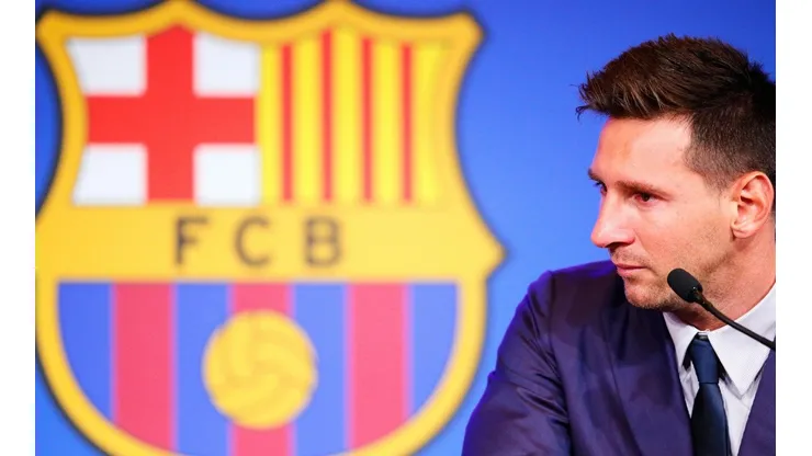Lionel Messi em coletiva de despedida do Barcelona (Getty Images)