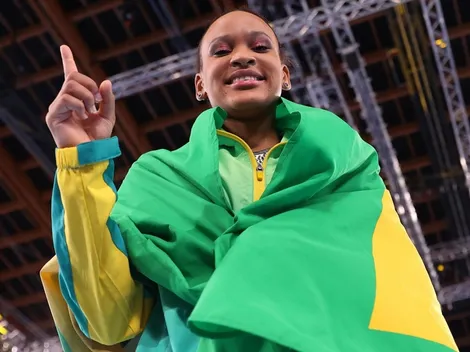 Rebeca Andrade mostra detalhes das medalhas que ganhou em Tóquio: "Ainda estou aqui"
