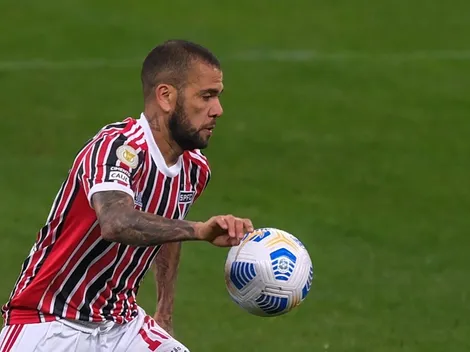 Crespo define São Paulo para encarar o Palmeiras com Daniel Alves e mais um defensor