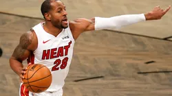 Andre Iguodala durante partida do Miami Heat contra o Brooklyn Nets, no Barclays Center (Getty Images)
