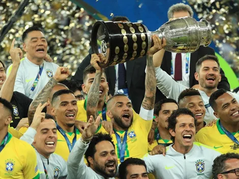 Confira o top 5 dos jogadores com mais títulos na carreira; Daniel Alves segue na frente e desbanca Pelé e Messi