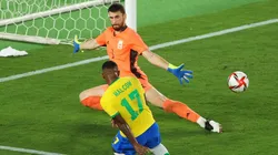Malcom só entrou na prorrogação, e foi ele quem garantiu o gol da vitória | Crédito: Getty Images