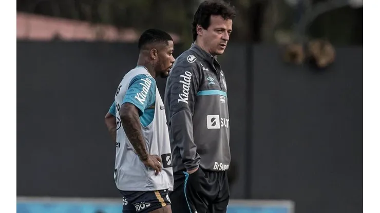 Marinho e Diniz: atacante ainda não está confirmado para clássico (Foto: Ivan Storti/Santos FC/Divulgação)