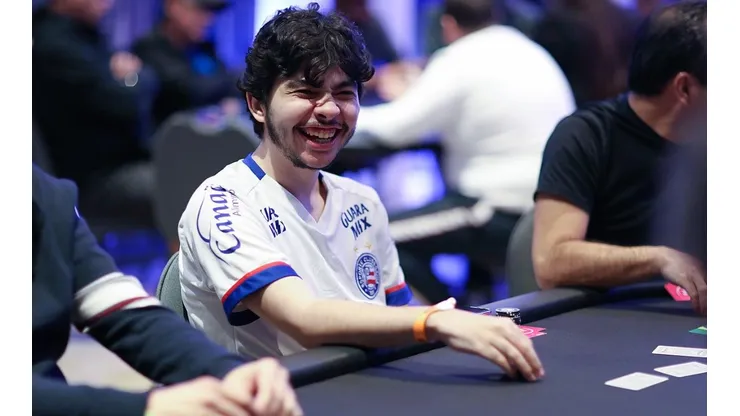 Leo Mattos em ação no BSOP Bahia (Foto: Carlos Monti/Divulgação BSOP)