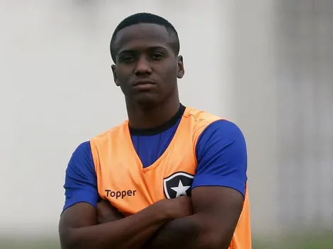 Jonathan é regularizado e pode enfrentar a Ponte Preta