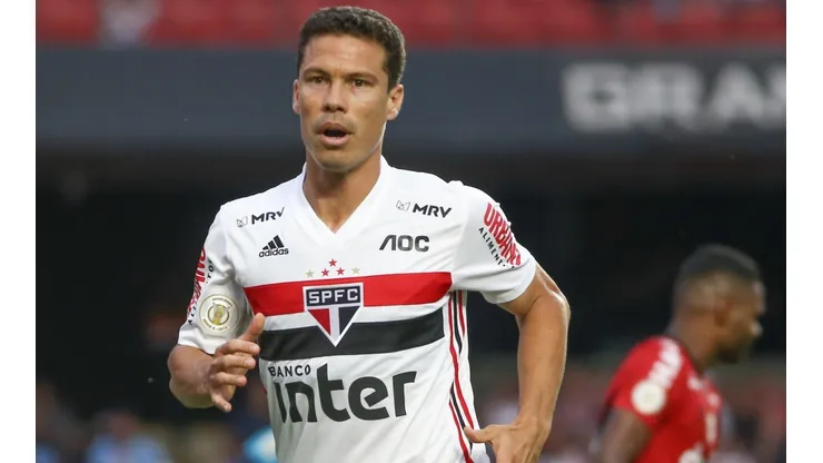 Hernanes jogará o restante do Campeonato Brasileiro com a camisa do Sport (Foto: Marcello Zambrana/AGIF)
